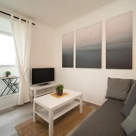 Appartement Tout Equipe Parking Balcon 2 Chambres Marseille Exterior photo